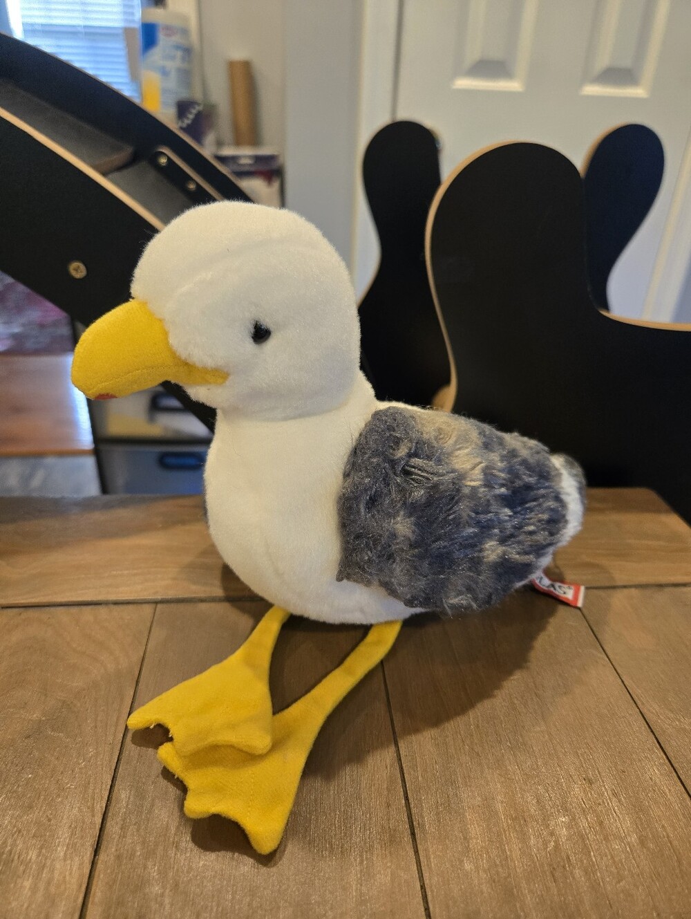 Doualas Cuddle Tovs Seymour the Seagull Plush
